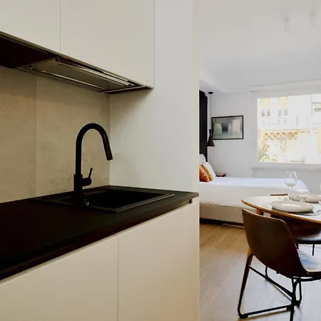 Live Loft Borghese רומא